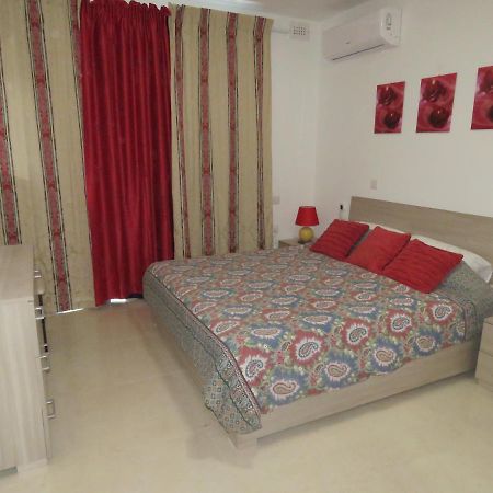 Aquamarine Sea Front Apartments - First Floor 马尔萨斯卡拉 外观 照片